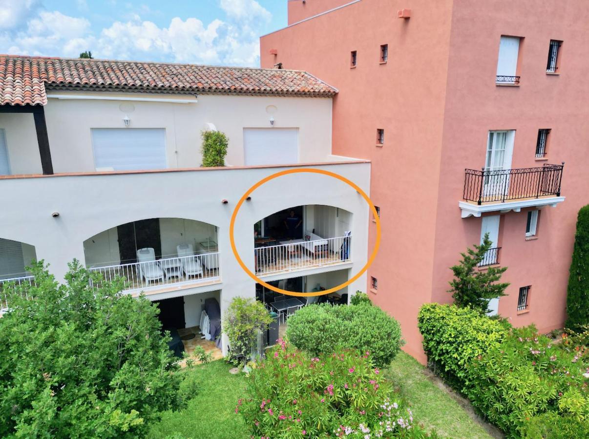 Studio Apartment - Domaine Du Golf Resort Roquebrune-sur Argens Kültér fotó