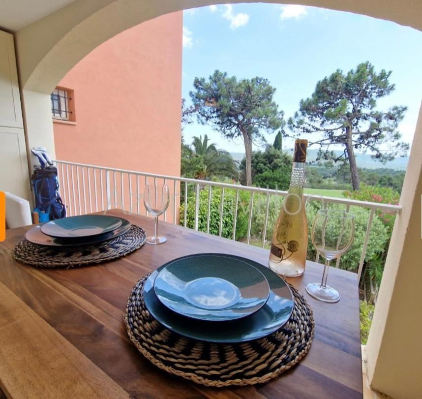 Studio Apartment - Domaine Du Golf Resort Roquebrune-sur Argens Kültér fotó