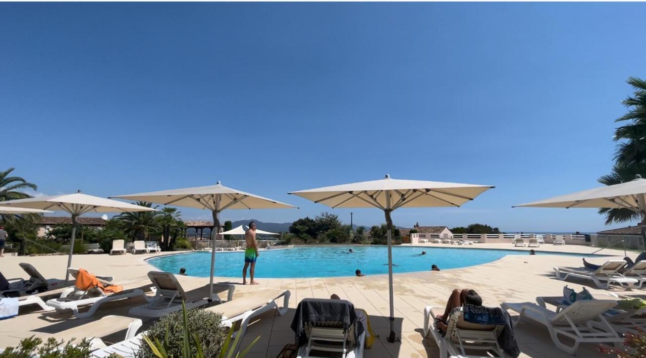 Studio Apartment - Domaine Du Golf Resort Roquebrune-sur Argens Kültér fotó